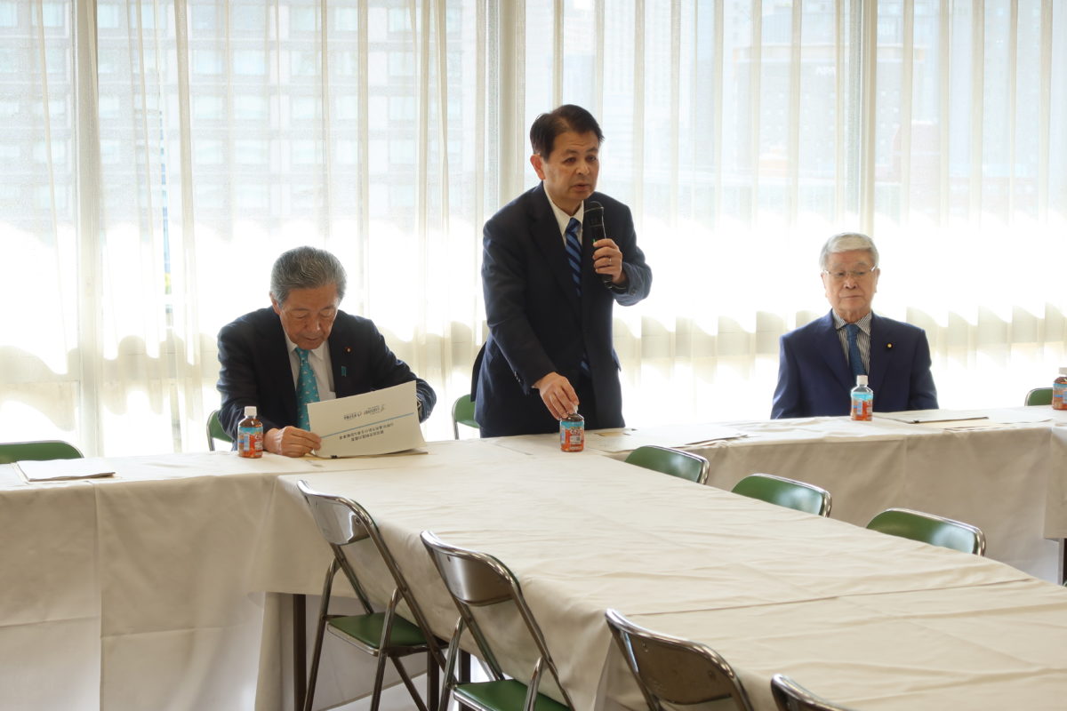 農林役員会、農林合同会議、全国塩業政治連盟新年会に出席しました